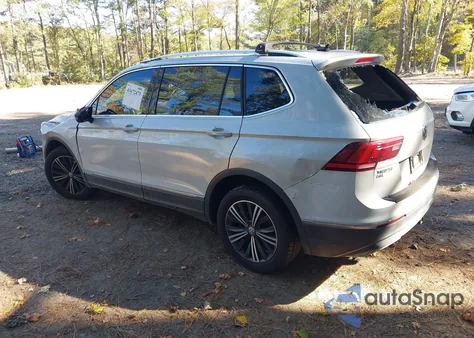 2018 Volkswagen Tiguan 2.0T Se/2.0T Sel из США, поврежденный, VIN 3VV2B7AX0JM007442